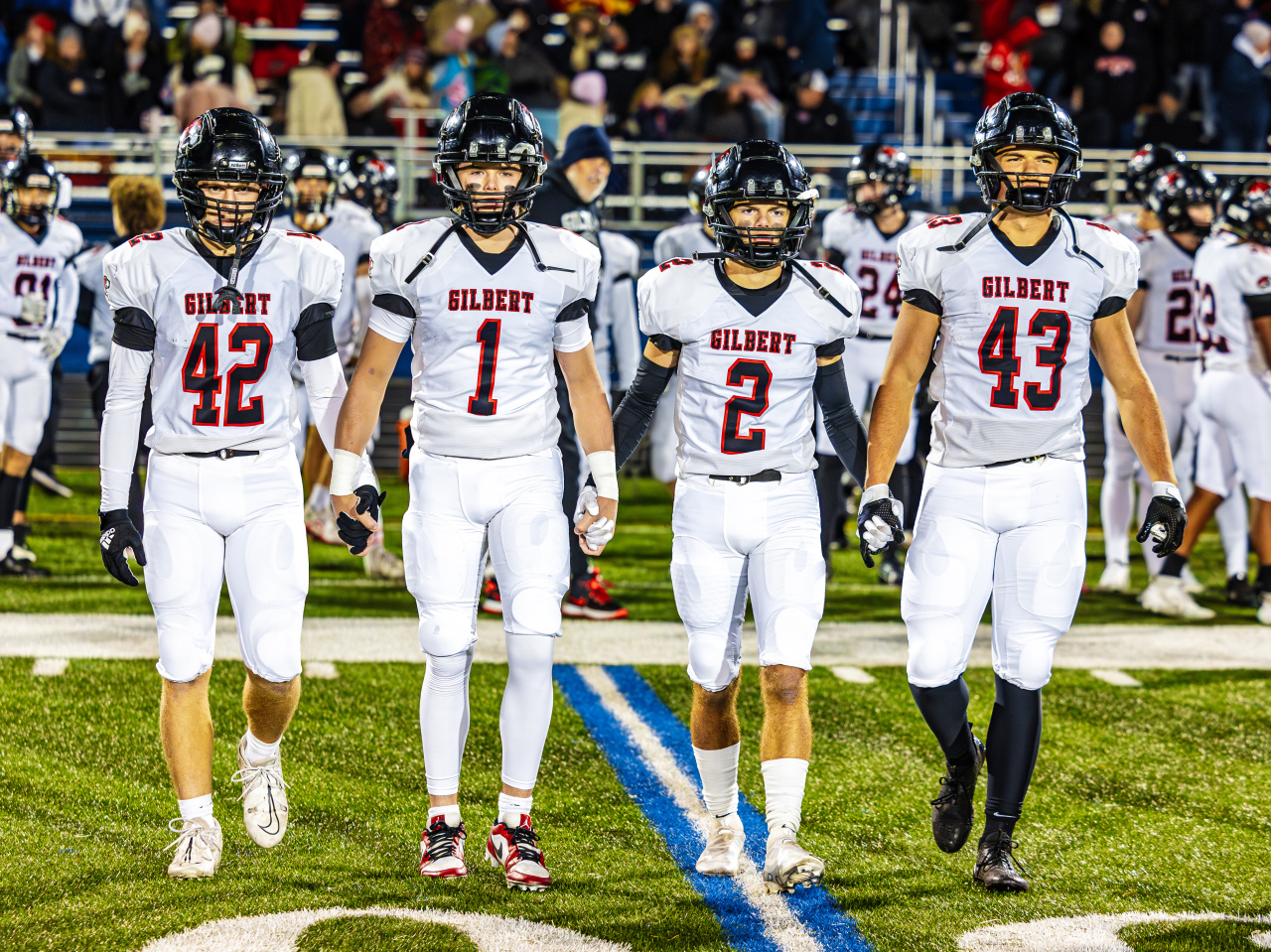 Tears of joy': Roosevelt Titans football celebrates great season